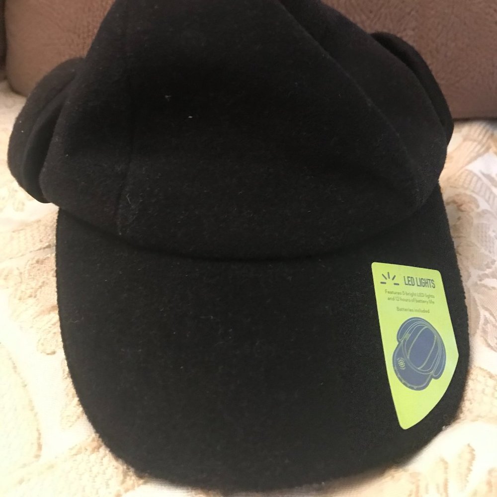 Black Tek Gear Winter Hat Size M/L Hunting Led Lights Flannel Feel